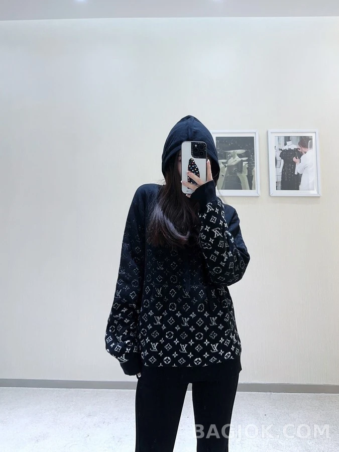 루이비통 루이비통 모노그램 그라디언트 후드 상세 이미지