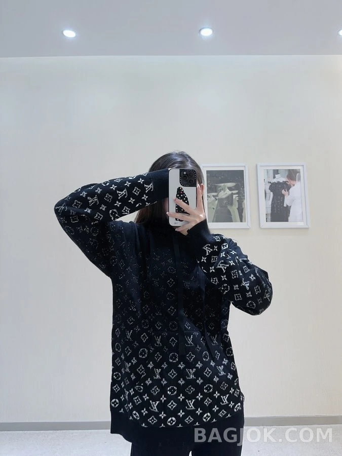 루이비통 루이비통 모노그램 그라디언트 후드 상세 이미지