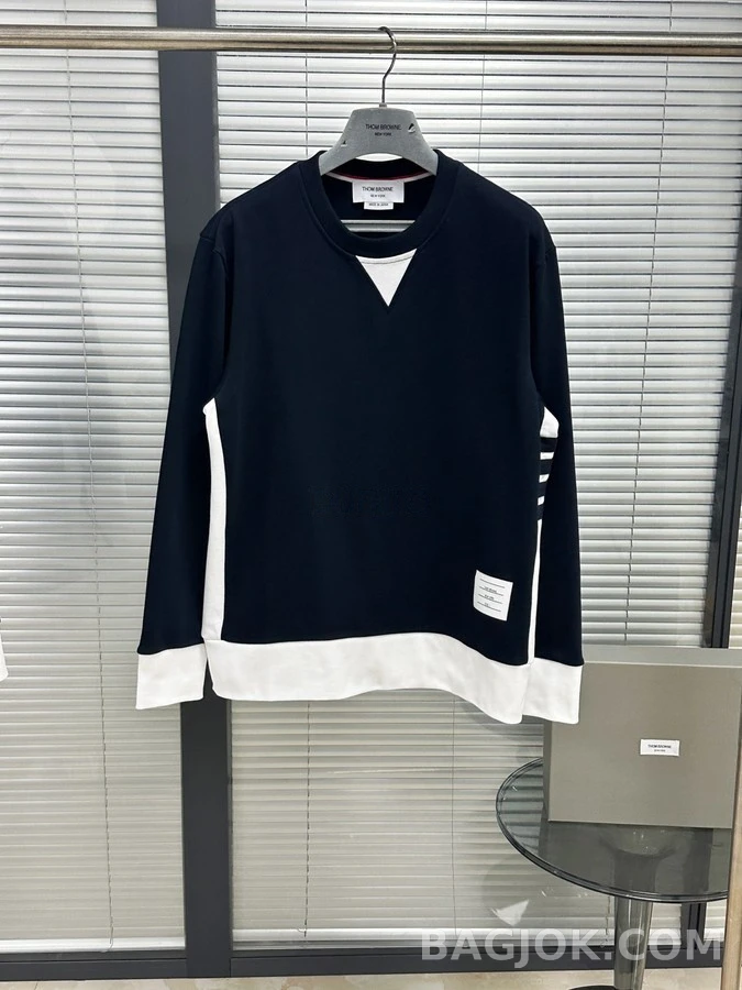 톰브라운 톰브라운 배색 맨투맨 상세 이미지