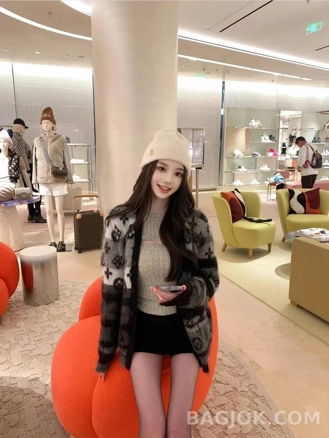 루이비통 루이비통 모노그램 그라데이션 마해모 가디건 상세 이미지