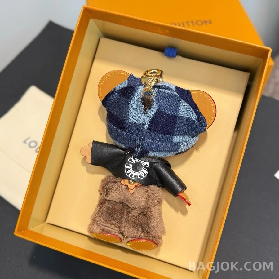 루이비통 루이비통 Louis Bear 곰돌이 가방 참 상세 이미지
