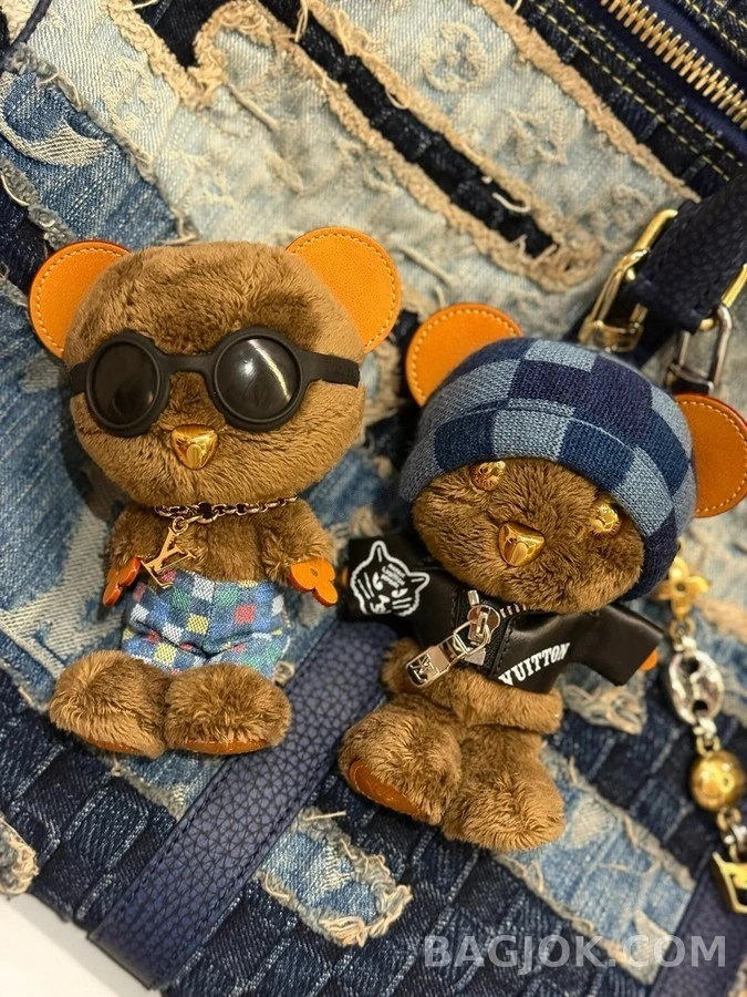루이비통 루이비통 Louis Bear 곰돌이 가방 참 상세 이미지