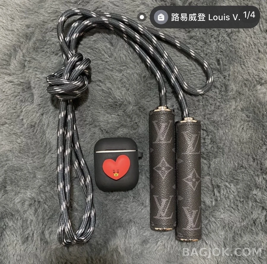 루이비통 루이비통 크리스토퍼 모노그램 점프 로프 상세 이미지