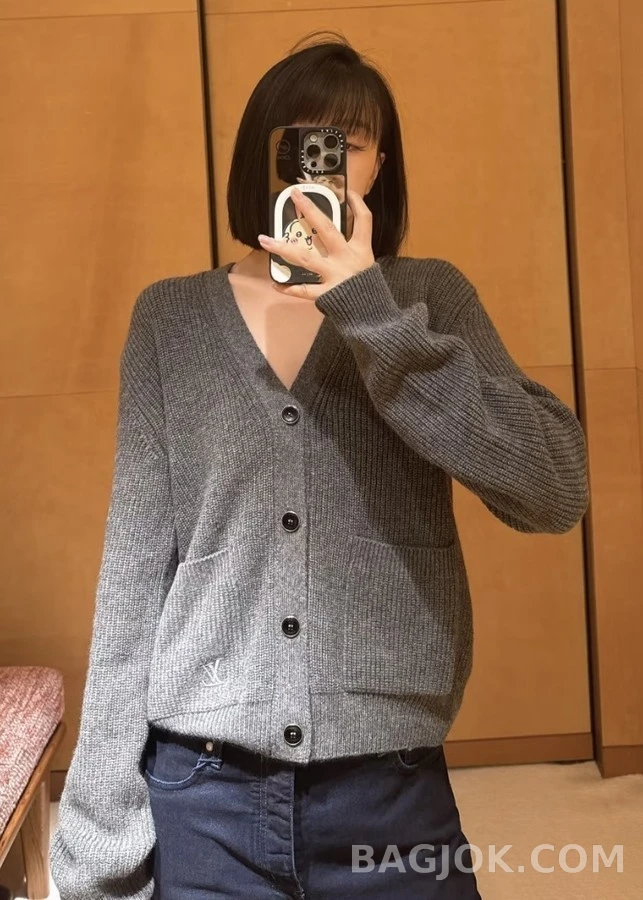 루이비통 루이비통 자수 캐시미어 가디건 상세 이미지