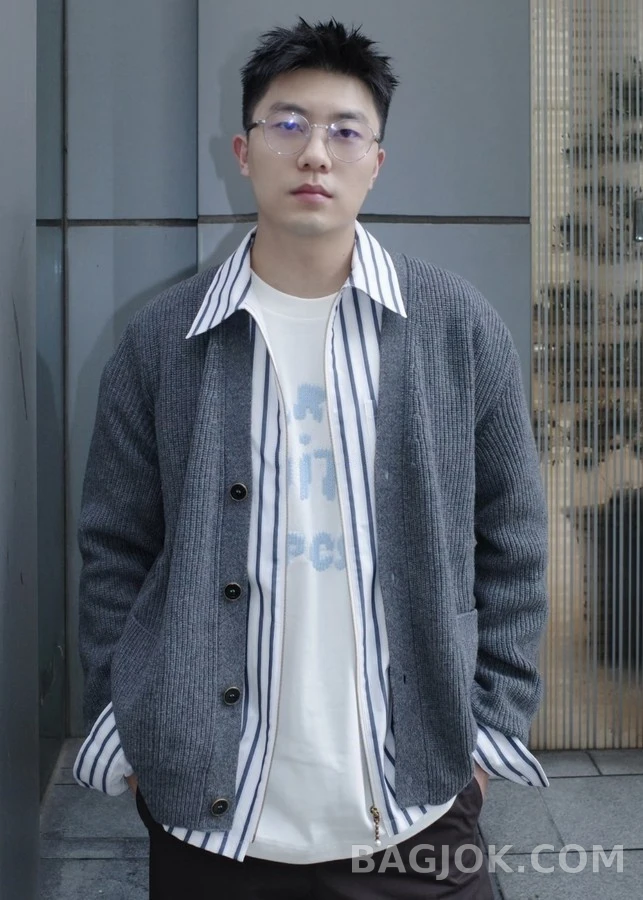 루이비통 루이비통 자수 캐시미어 가디건 상세 이미지