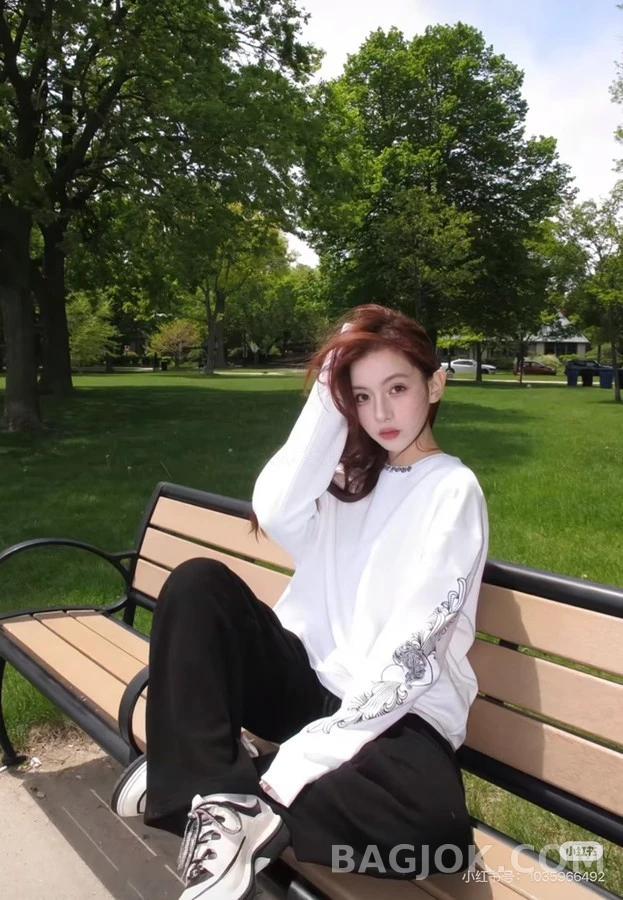 크롬하츠 크롬하츠 I love you 레터링 크로스 맨투맨 상세 이미지