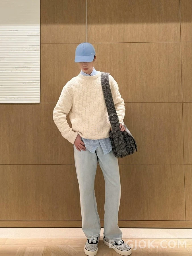 디올 디올 로고 자카드 니트 상세 이미지