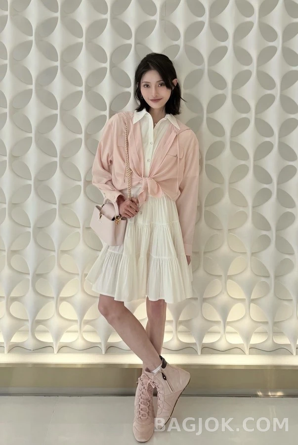 루이비통 루이비통 스웨이드 하이탑 스니커즈 상세 이미지