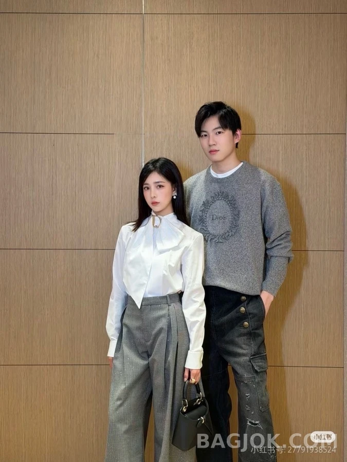 디올 디올 올리브잎 화환 자수 니트 상세 이미지