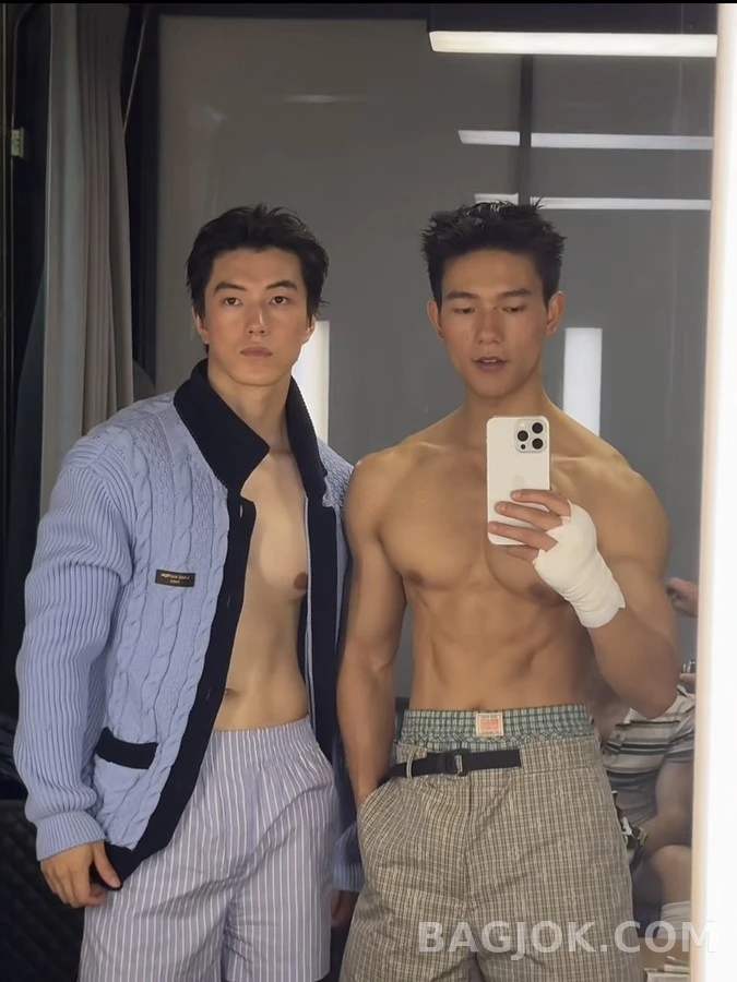 루이비통 루이비통 칼라 꽈배기 니트 가디건 상세 이미지