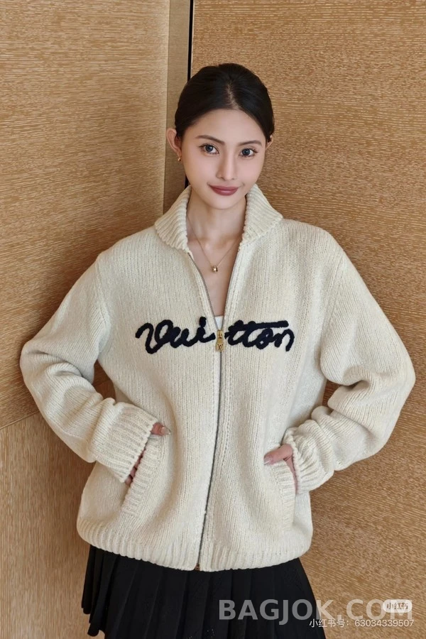 루이비통 루이비통 레터링 자수 울 집업 가디건 상세 이미지