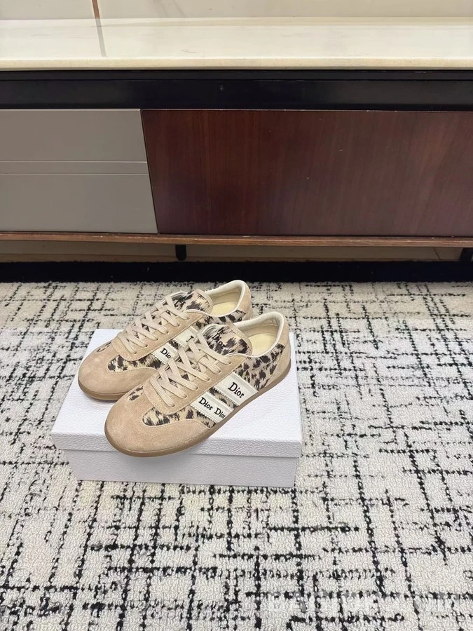 디올 디올 레오파드 독일군 스니커즈 상세 이미지