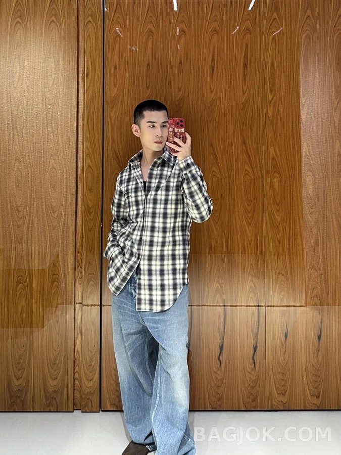 발렌시아가 발렌시아가 레터링 체크 셔츠 상세 이미지