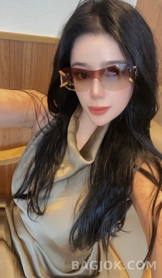 샤넬 샤넬 더블 C 로고 림리스 선글라스 상세 이미지