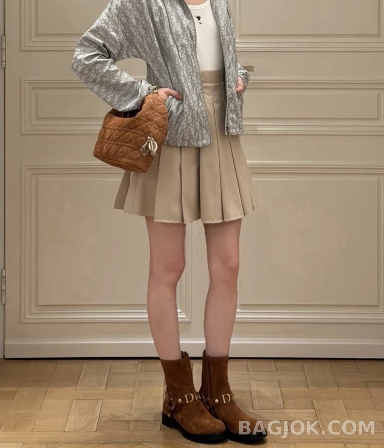 디올 디올 라운드 토 하네스 스트랩 숏부츠 상세 이미지