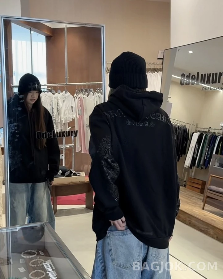 크롬하츠 크롬하츠 호스슈 크로스 글리터 후드티 상세 이미지