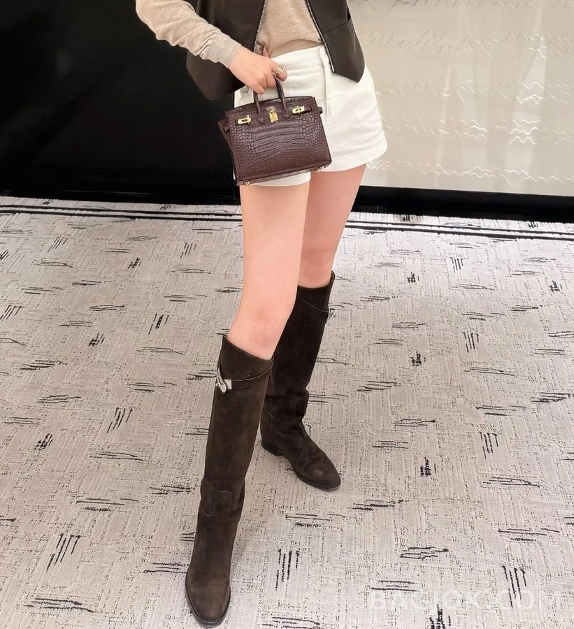 에르메스 에르메스 점핑 켈리 버클 스웨이드 부츠 상세 이미지