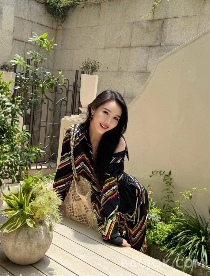 샤넬 샤넬 컬러 스택 비즈 드롭 귀걸이 상세 이미지