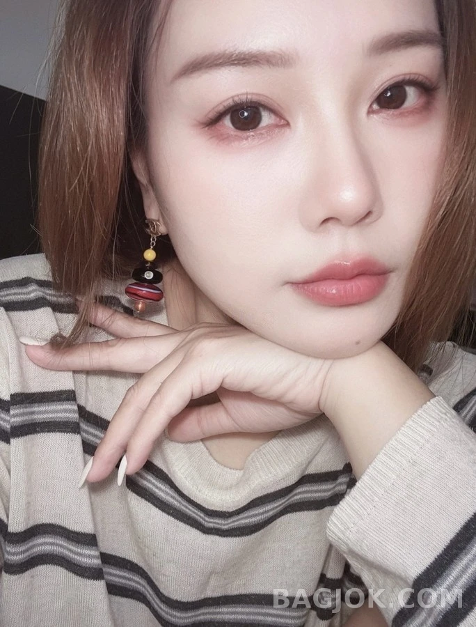 샤넬 샤넬 컬러 스택 비즈 드롭 귀걸이 상세 이미지