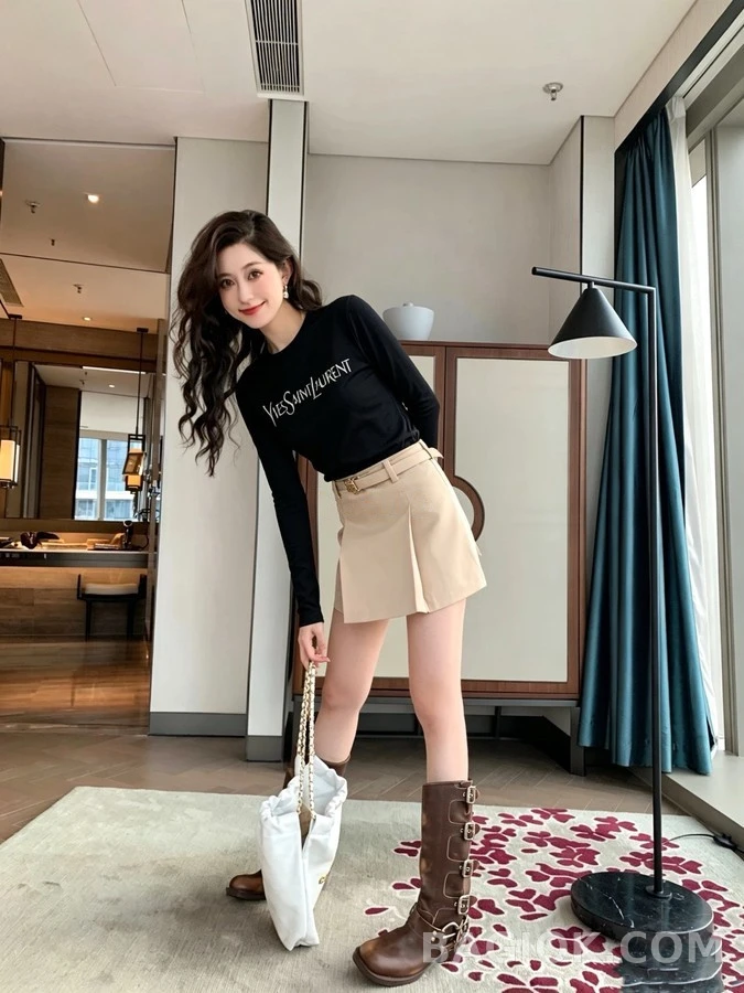 생로랑 세인트로랑 레터링 긴팔 티셔츠 상세 이미지