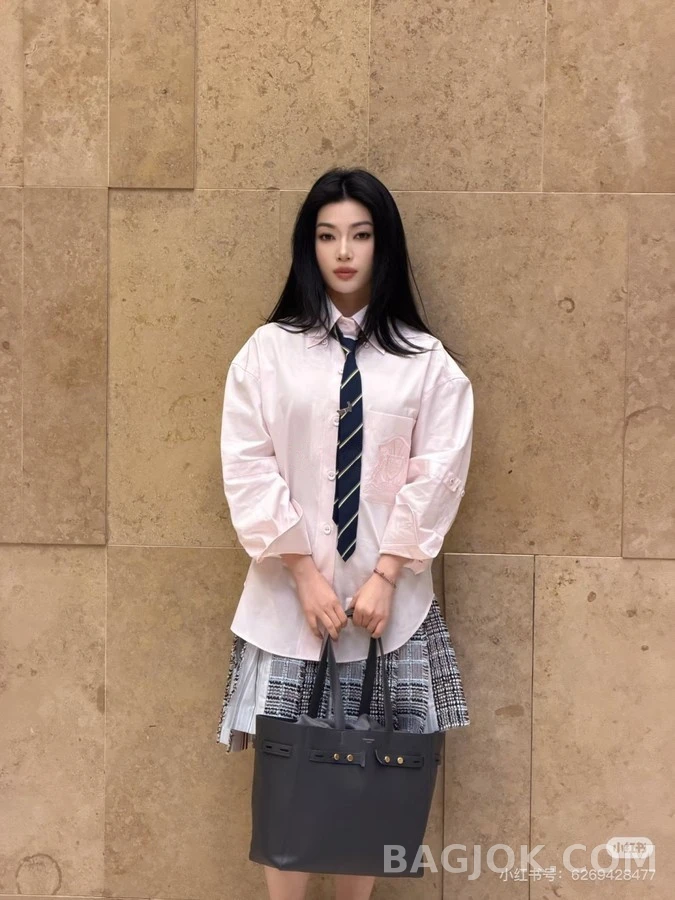 톰브라운 톰브라운 엠브로이더리 셔츠 상세 이미지