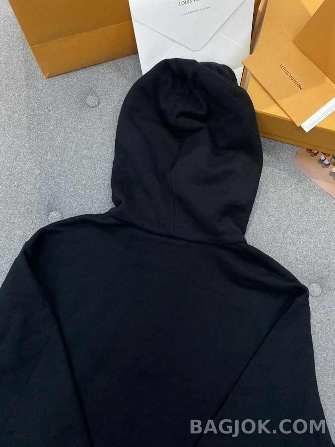 루이비통 루이비통 자수 후드티 상세 이미지