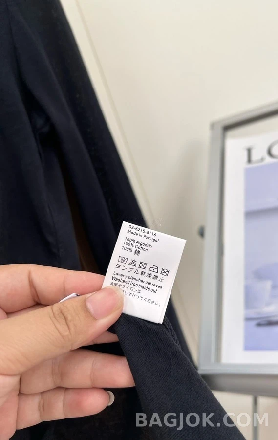 로에베 로에베 아나그램 자수 일자넥 긴팔 티셔츠 상세 이미지
