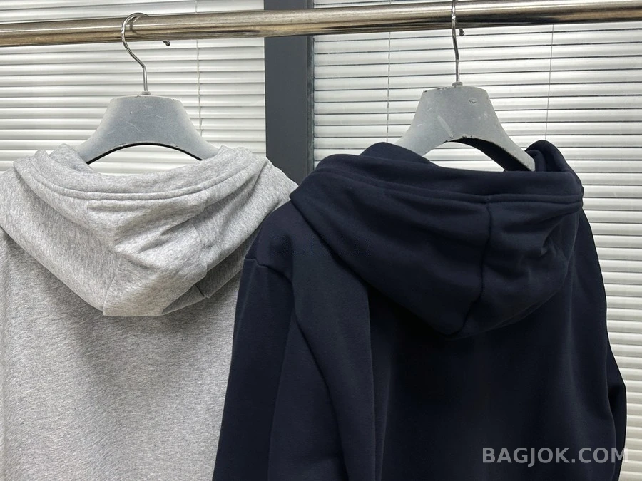 톰브라운 톰브라운 배색 후드 집업 상세 이미지