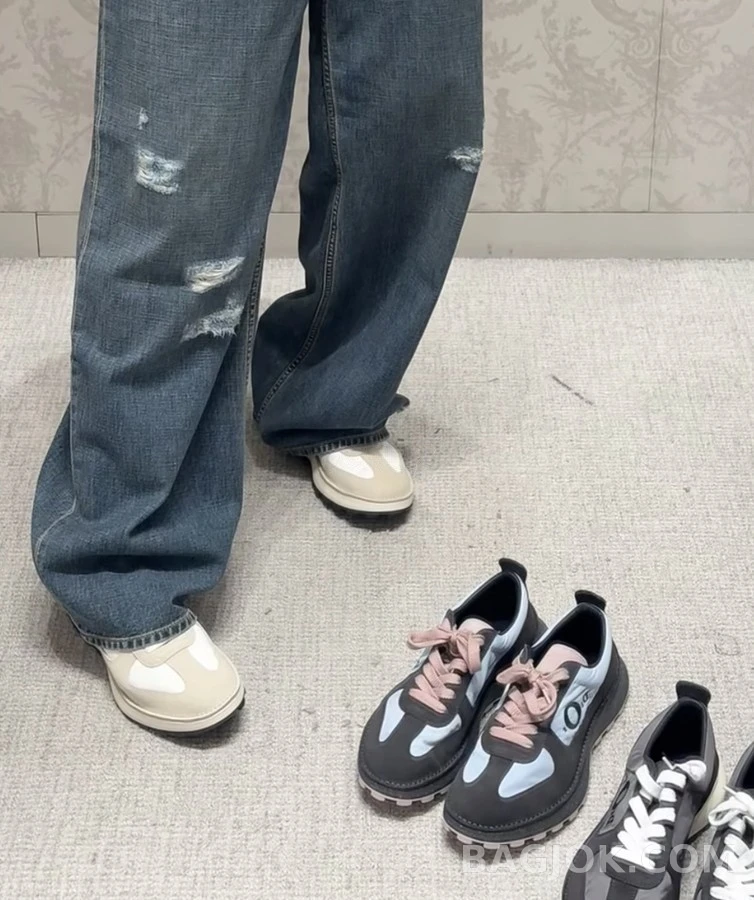 디올 디올 레트로 컬러블록 스니커즈 상세 이미지