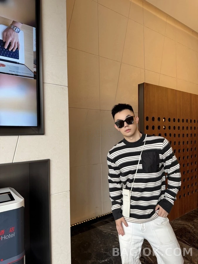 몽클레어 몽클레어 로고 포켓 스트라이프 니트 상세 이미지