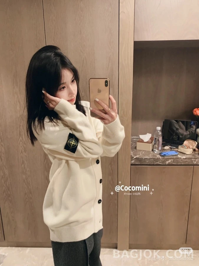 스톤아일랜드 스톤 아일랜드 카라 버튼 니트 가디건 상세 이미지