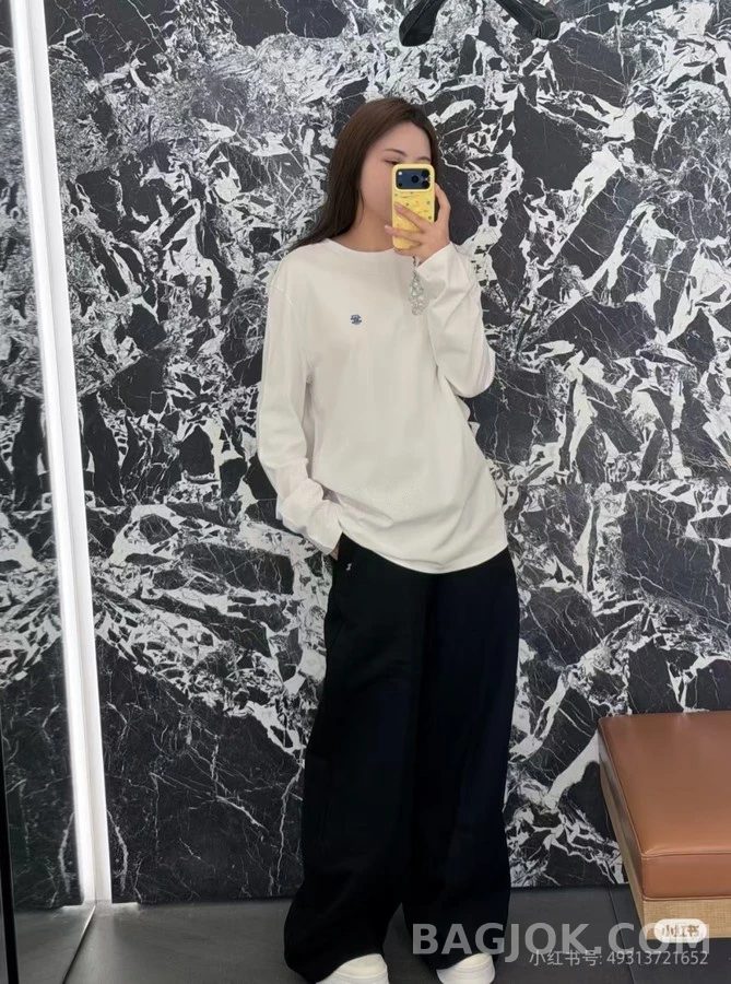 셀린느 셀린느 리브드 트리옹프 자수 긴팔 티셔츠 상세 이미지