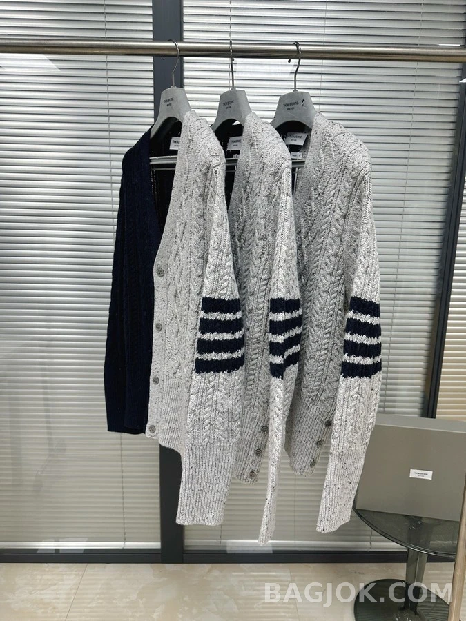 톰브라운 톰브라운 스플릿 4바 케이블 가디건 상세 이미지