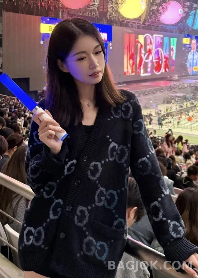 구찌 구찌 인타르시아 니트 가디건 상세 이미지