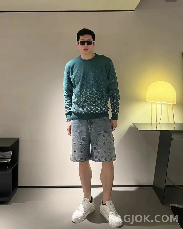 루이비통 루이비통 모노그램 그라데이션 니트 스웨터 상세 이미지