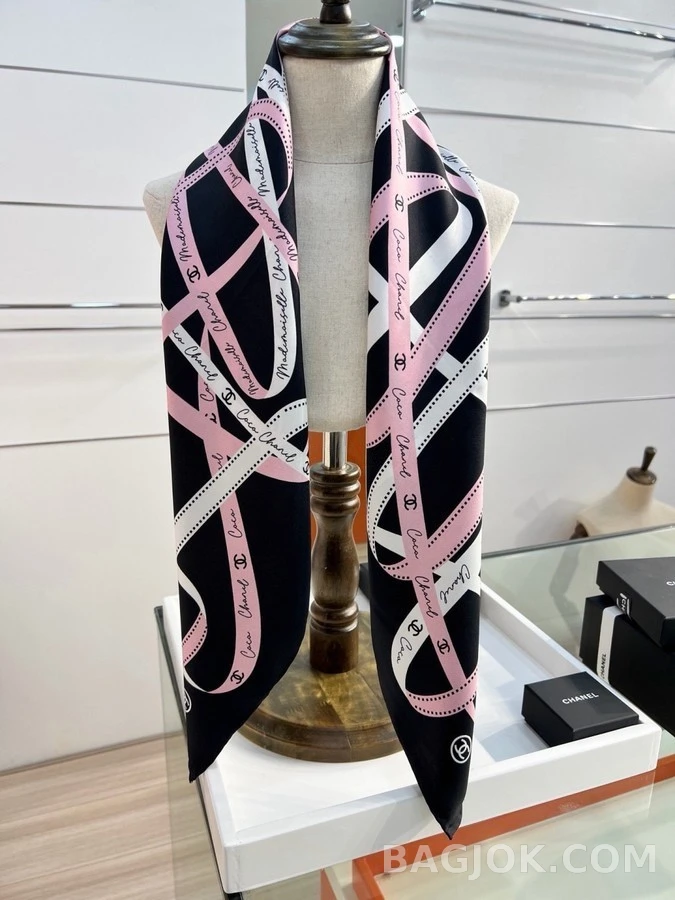 샤넬 샤넬 리본 패턴 스카프 상세 이미지