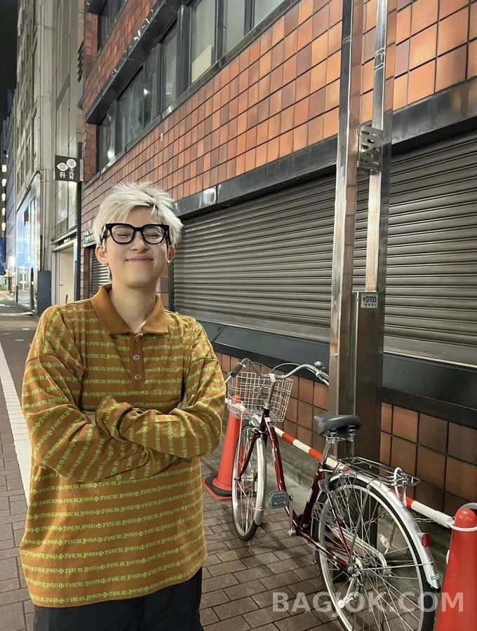크롬하츠 크롬하츠 십자가 패턴 긴팔 폴로 티셔츠 상세 이미지