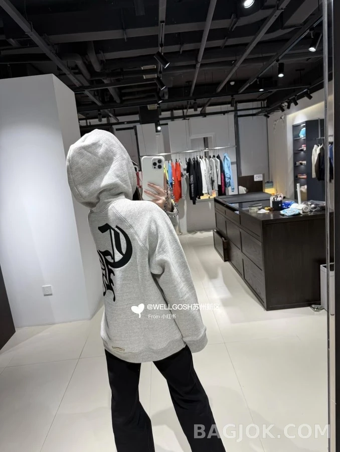 크롬하츠 크롬하츠 십자가 CH 로고 플록 후드티 상세 이미지