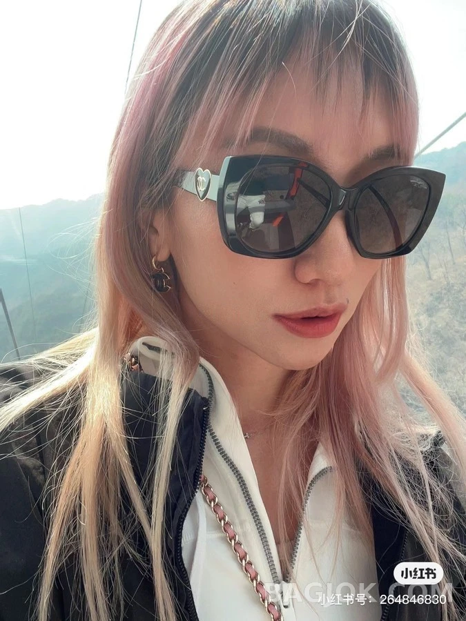 샤넬 샤넬 하트 로고 선글라스 상세 이미지