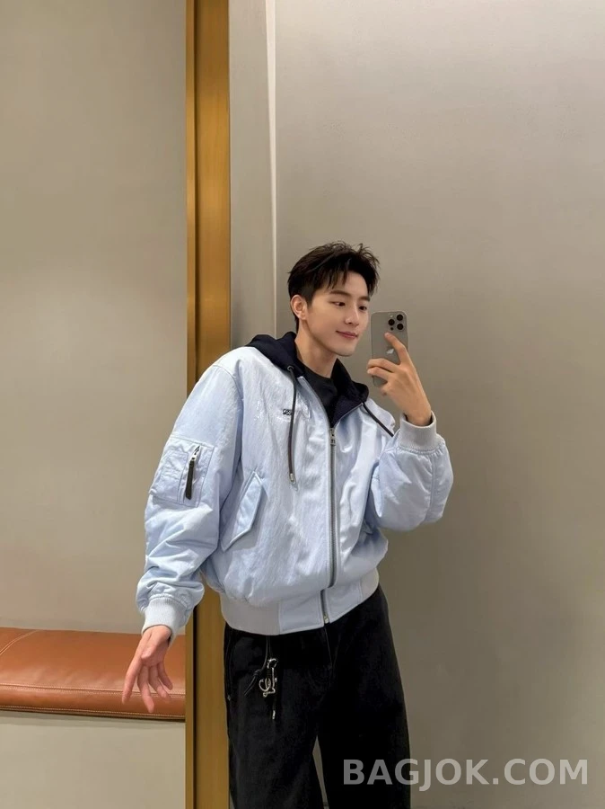 로에베 로에베 투인원 후드 나일론 점퍼 상세 이미지