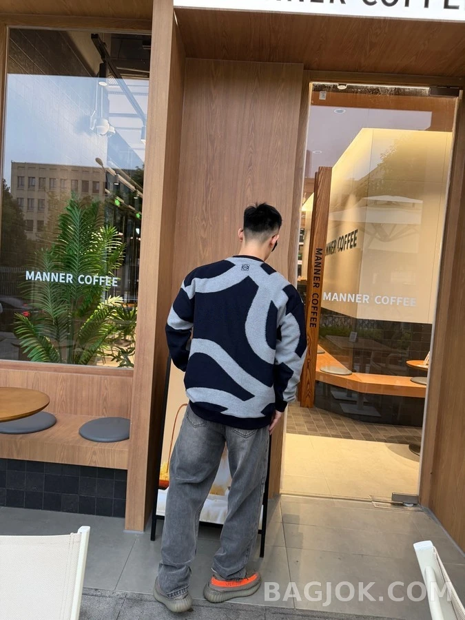 로에베 로에베 아나그램 자카드 니트 상세 이미지