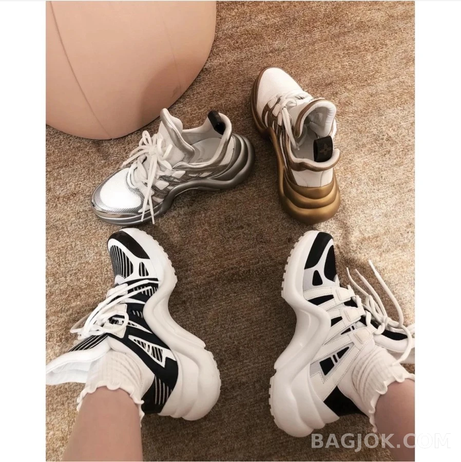 루이비통 루이비통 아치형 모노그램 스니커즈 상세 이미지