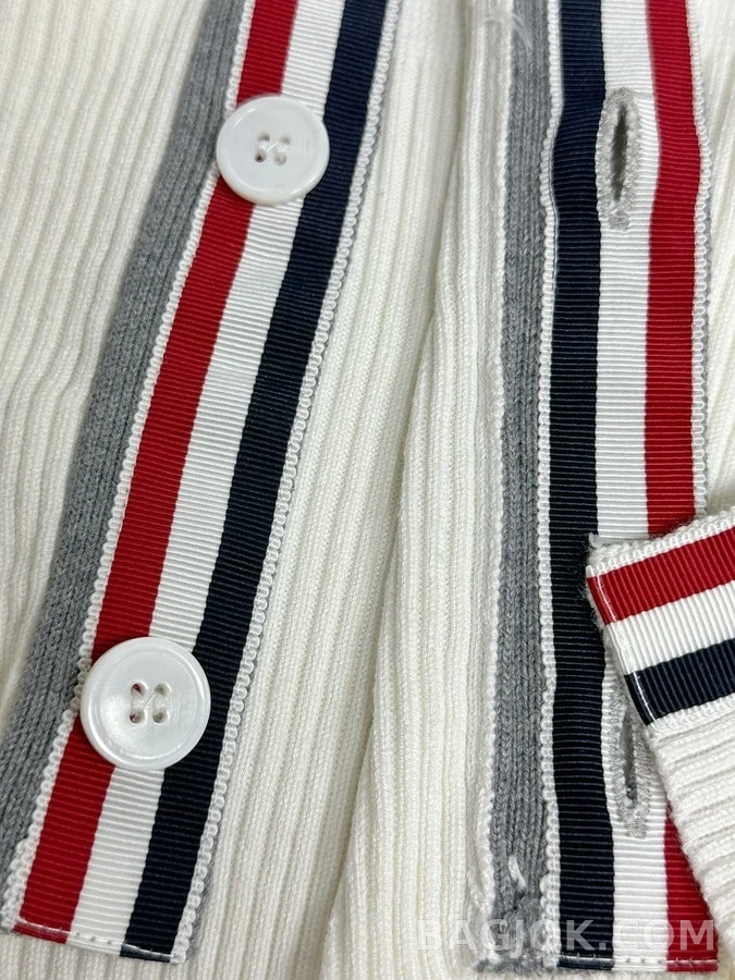 톰브라운 톰브라운 삼선 리브 니트 가디건 상세 이미지