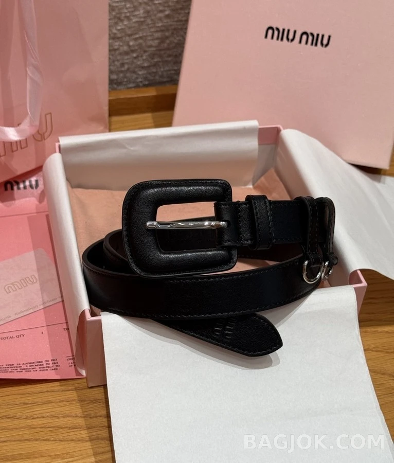 미우미우 미우미우 스퀘어 버클 레더 벨트 상세 이미지