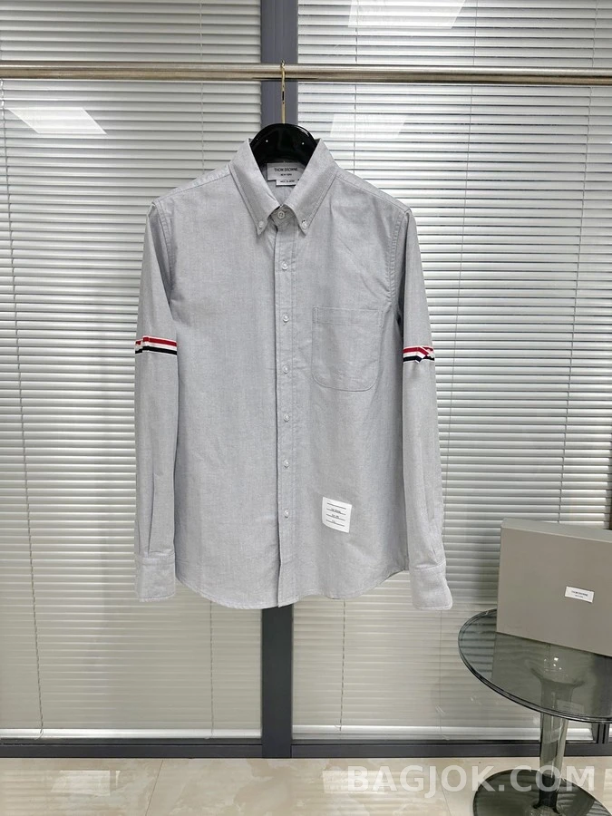 톰브라운 톰브라운 4선 완장 긴팔 셔츠 상세 이미지