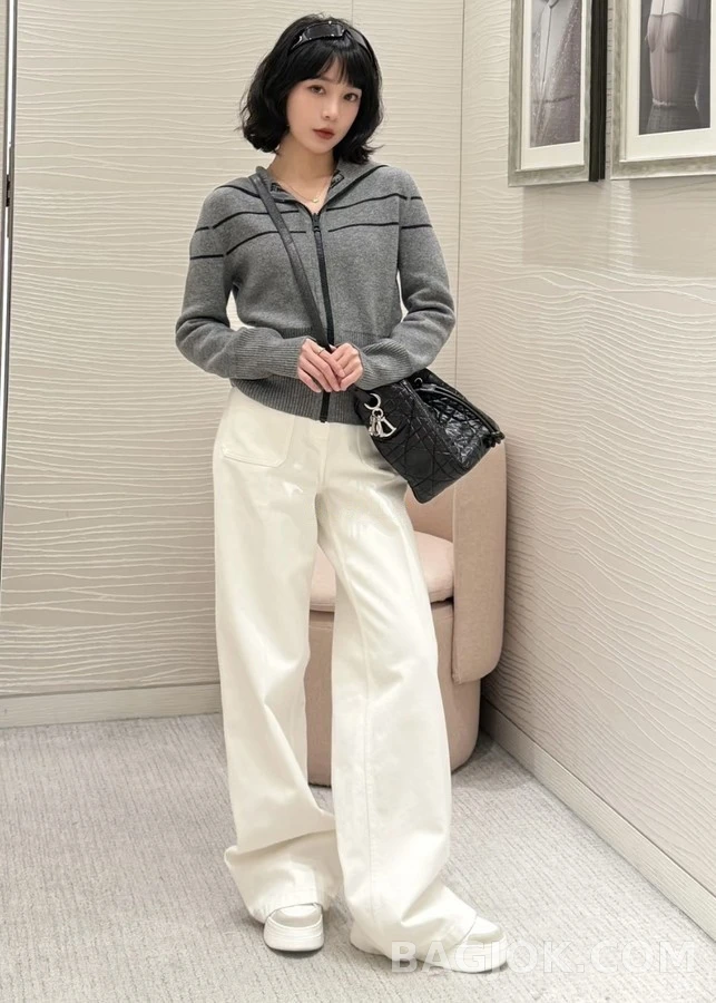디올 디올 Oblique 스트라이프 양면 가디건 상세 이미지