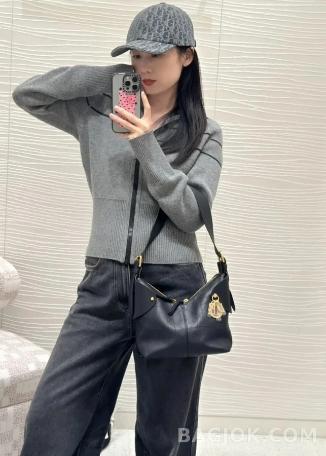 디올 디올 Oblique 스트라이프 양면 가디건 상세 이미지