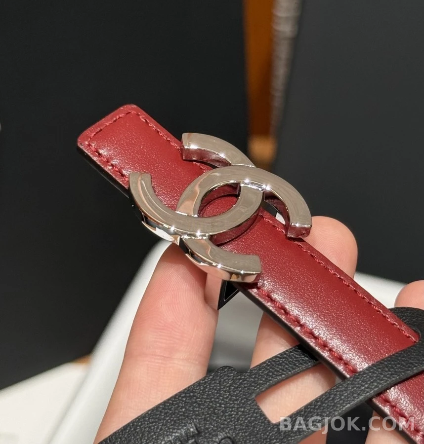 샤넬 샤넬 더블 C 버클 양면 슬림 벨트 상세 이미지