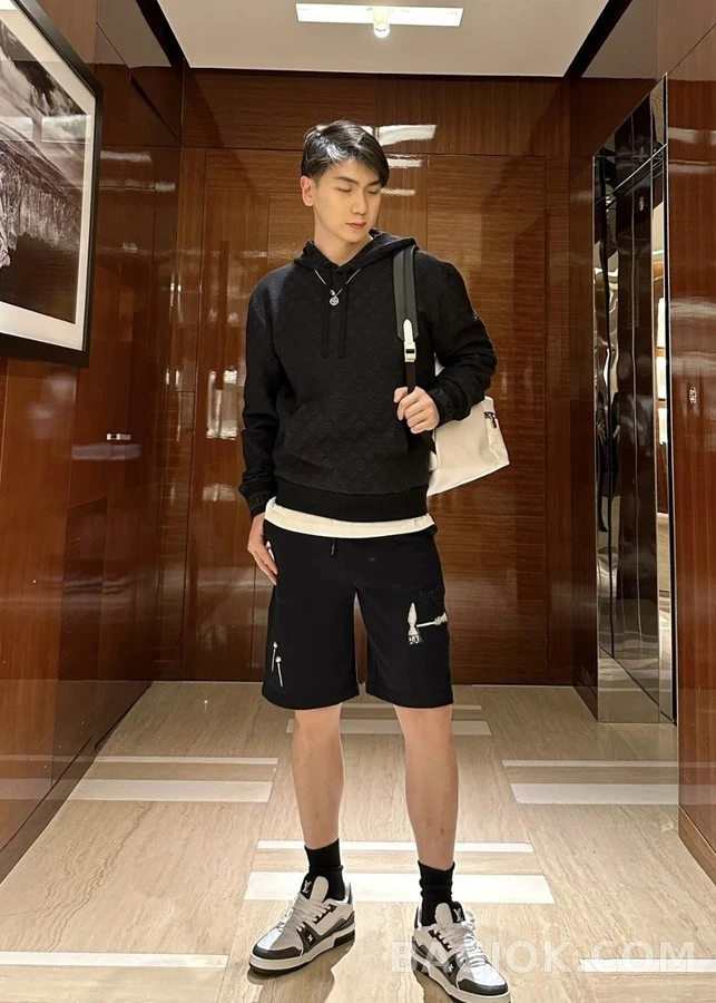 루이비통 루이비통 모노그램 울 후드 상세 이미지