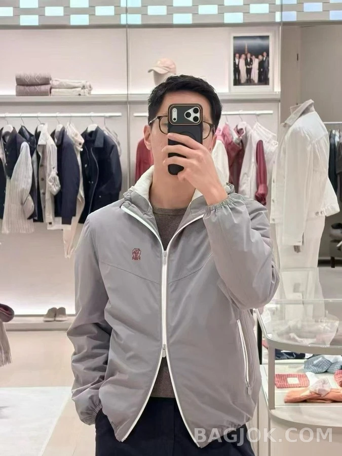 브루넬로 쿠치넬리 브루넬로 쿠치넬리 코팅 나일론 후드 집업 상세 이미지